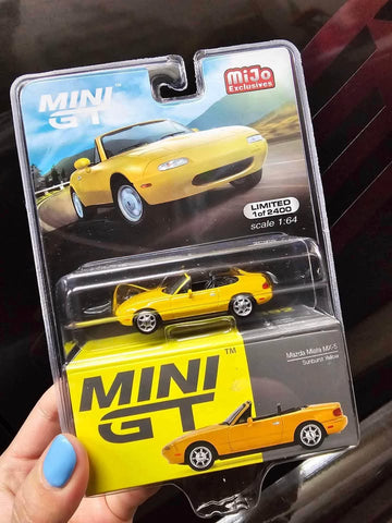 Mini GT Mazda Miata MX-5 Sunburst Yellow