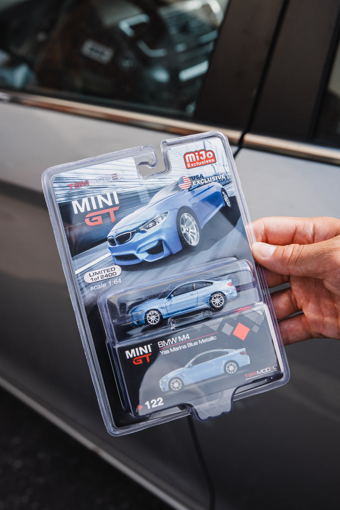 Mini GT BMW M4